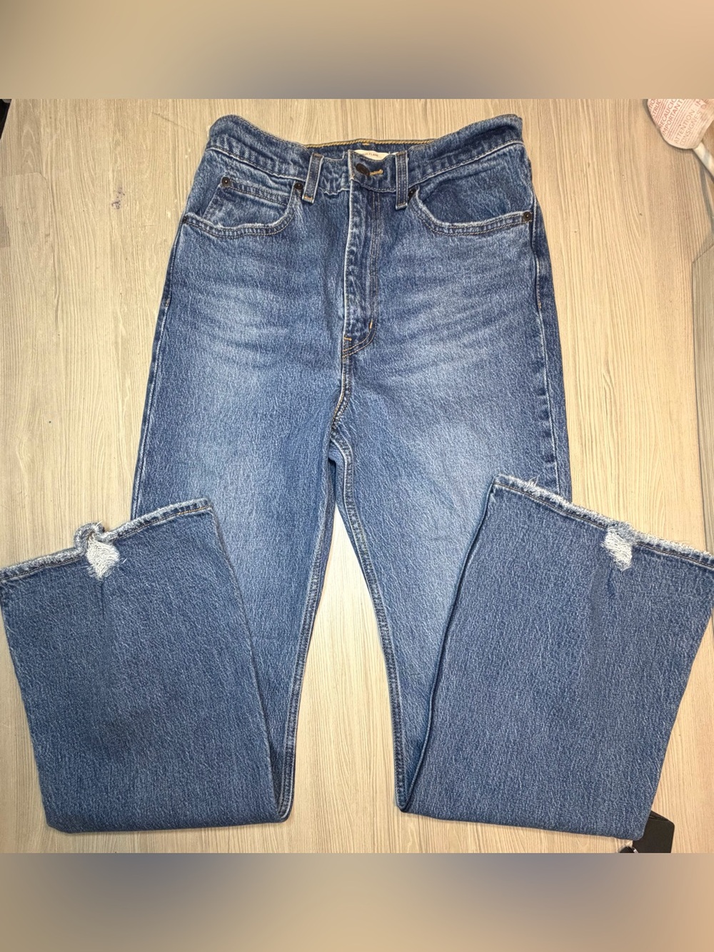 Levi's Premium 70s High Flare Jeans Women's W27 L32 Distressed Raw Hem A0899